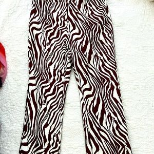 Super cute flare pants